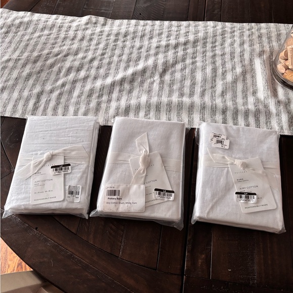POTTERY BARN AIRY COTTON SHAM WHITE EURO